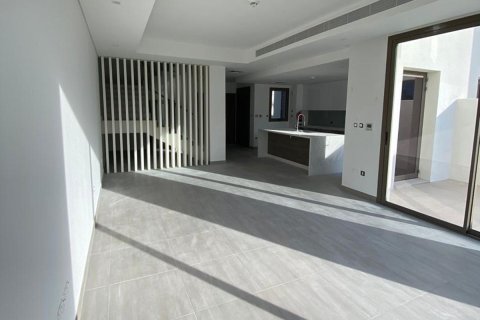 2 bedrooms Townhouse in Thach Than, Vietnam No. 93029 4