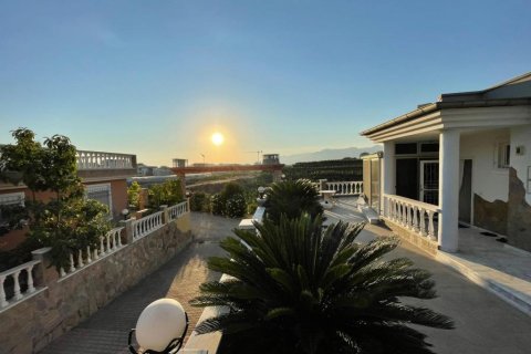 3 rooms Villa in Bo Ha, Vietnam No. 18068 27