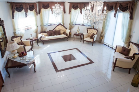 5 bedrooms Villa in Limassol, Cyprus No. 31620 4