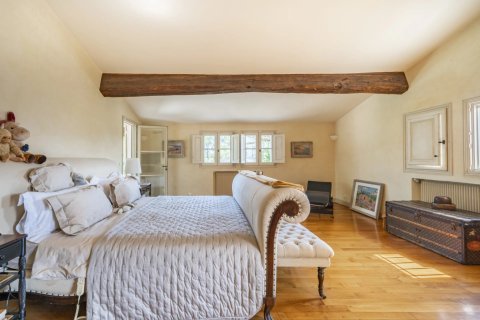 Вилла с 9 спальнями в Сен-Поль-де-Ванс, Франция №83443 13