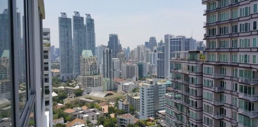 2 bedrooms Apartment in Bangkok, Thailand No. 96063