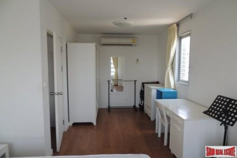 2 bedrooms Apartment in Bangkok, Thailand No. 96063 4