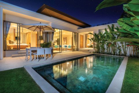 3 bedrooms Villa in Phuket, Thailand No. 1699 1