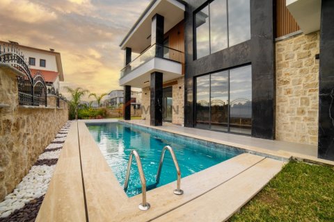 4 bedrooms Villa in Luong Phu, Vietnam No. 115486 1