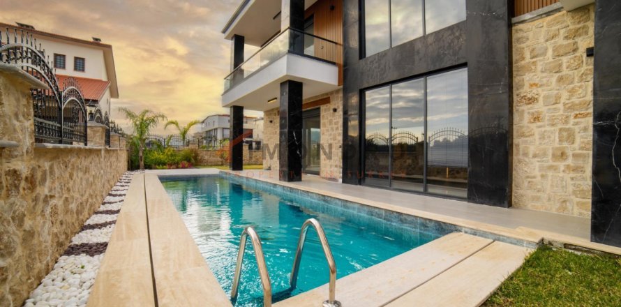 4 bedrooms Villa in Luong Phu, Vietnam No. 115486