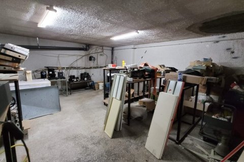 360m² Commercial property à Kalamaria, Greece No. 107998 21