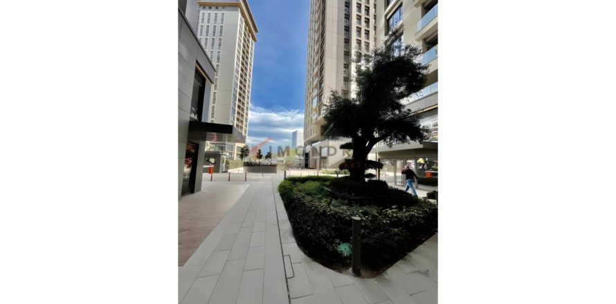 3 bedrooms Apartment in Kadikoy, Turkey No. 120783