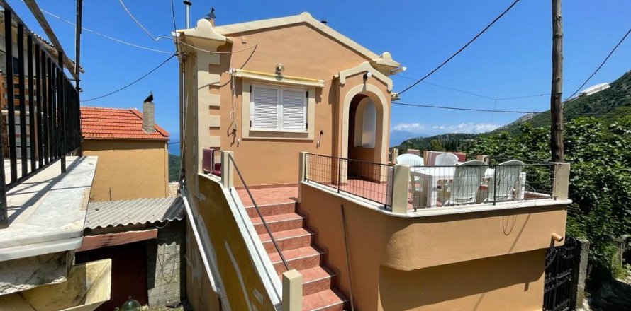 3 bedrooms House in Corfu, Greece No. 109475