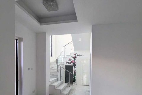 4 dormitorios House en Agios Athanasios, Cyprus No. 31772 6