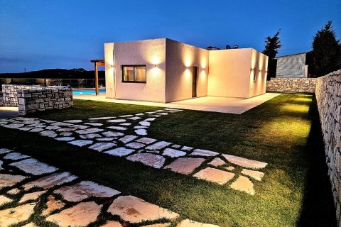 2 bedrooms Villa in Sitia, Greece No. 124169 3