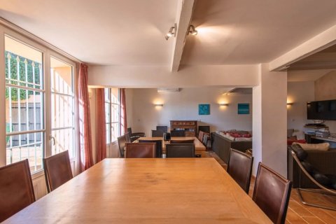 Вилла с 6 спальнями в Коголен, Франция №79625 6