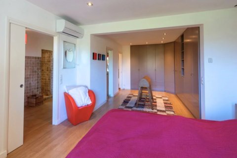 Вилла с 6 спальнями в Коголен, Франция №79625 10