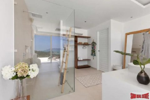 4 bedrooms Villa in Ko Samui, Thailand No. 96212 14