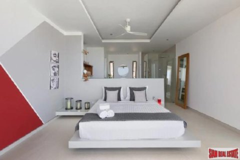 4 bedrooms Villa in Ko Samui, Thailand No. 96212 11
