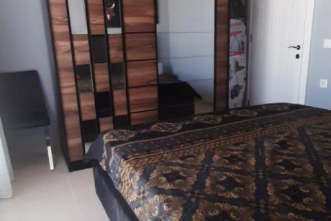 1 bedroom Apartment in Binh Duong, Vietnam No. 12835 2