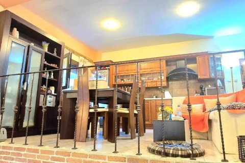 Мезонет с 4 спальнями в Термаикос, Греция №117359 5