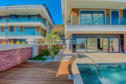 5 bedrooms Villa in Chau Lang, Vietnam No. 75233 9