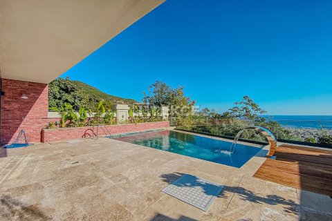 5 bedrooms Villa in Chau Lang, Vietnam No. 75233 10