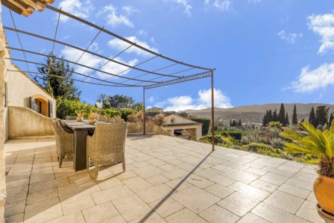 3 bedrooms Villa in Grasse, France No. 100286 4