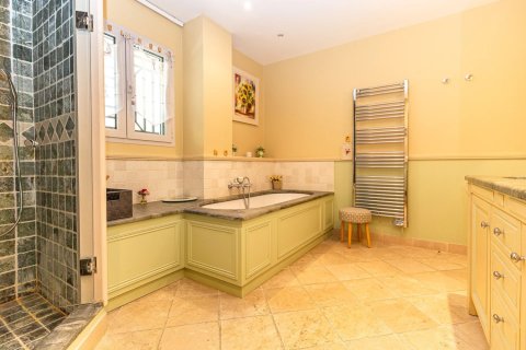 8 chambres Villa à Antibes, France No. 68785 20