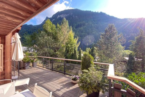 5 bedrooms House in Morzine, France No. 99620 4