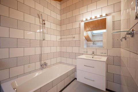 5 bedrooms House in Morzine, France No. 99620 24