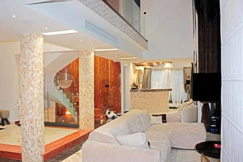 3 bedrooms Villa in Paphos, Cyprus No. 106232 3