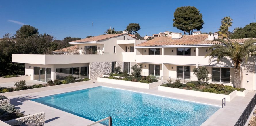 3 bedrooms Apartment in Cagnes-sur-Mer, France No. 84256