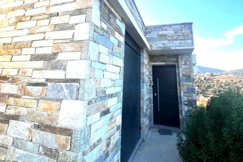 4 bedrooms Villa in Keratea, Greece No. 116817 11