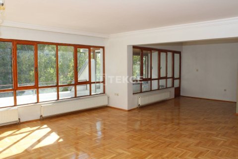 5 bedrooms Apartment in Quang Ngai, Vietnam No. 11768 12