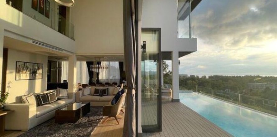 6 bedrooms Villa in Layan Beach, Thailand No. 96329