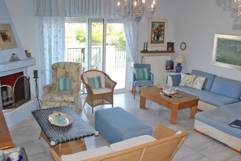 3 bedrooms House in Litochoro, Greece No. 109355 10