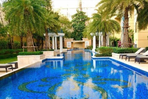 2 dormitorios Apartment en Bangkok, Thailand No. 97264 4