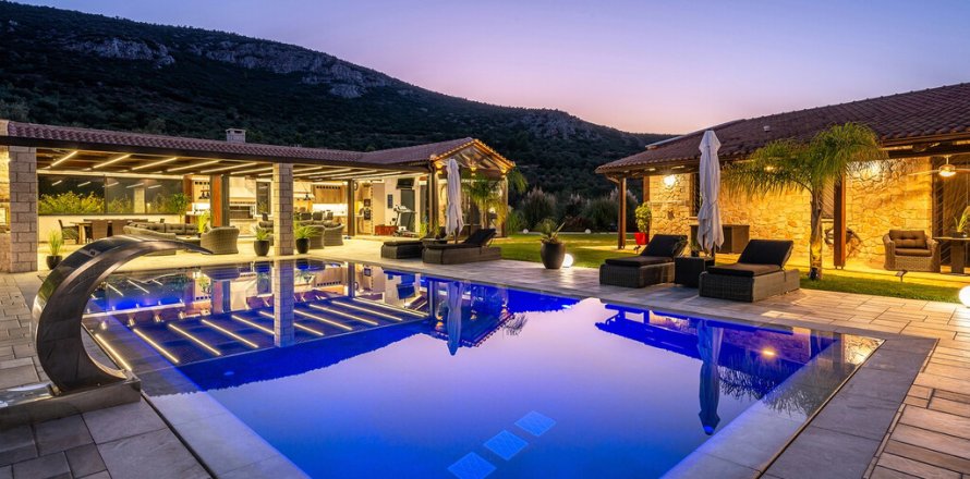 4 dormitorios Villa en Nafplio, Greece No. 108402