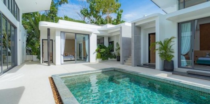 3 bedrooms Villa on the Phuket, Thailand No. 96260