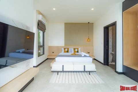 3 bedrooms Villa in Phuket, Thailand No. 96260 12