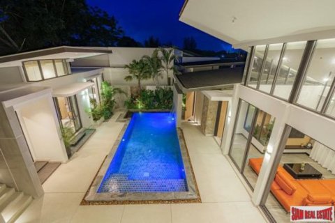 3 bedrooms Villa in Phuket, Thailand No. 96260 5