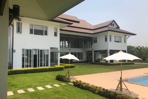 5 bedrooms House in Chiang Mai, Thailand No. 97737 5
