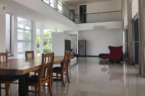 5 bedrooms House in Chiang Mai, Thailand No. 97737 8