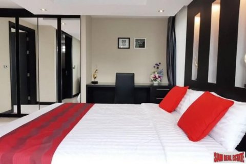 5 bedrooms House in Pattaya, Thailand No. 96935 10