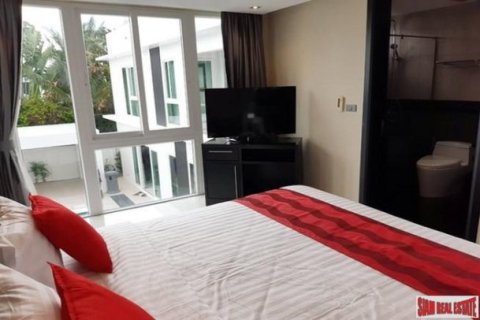 5 bedrooms House in Pattaya, Thailand No. 96935 9