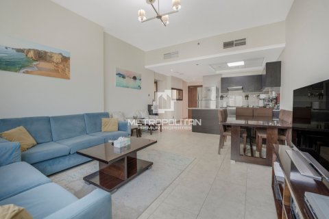 2 bedrooms Apartment in Nguyen Thi Minh Khai, Vietnam No. 42375 4