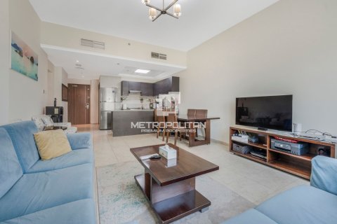 2 bedrooms Apartment in Nguyen Thi Minh Khai, Vietnam No. 42375 3