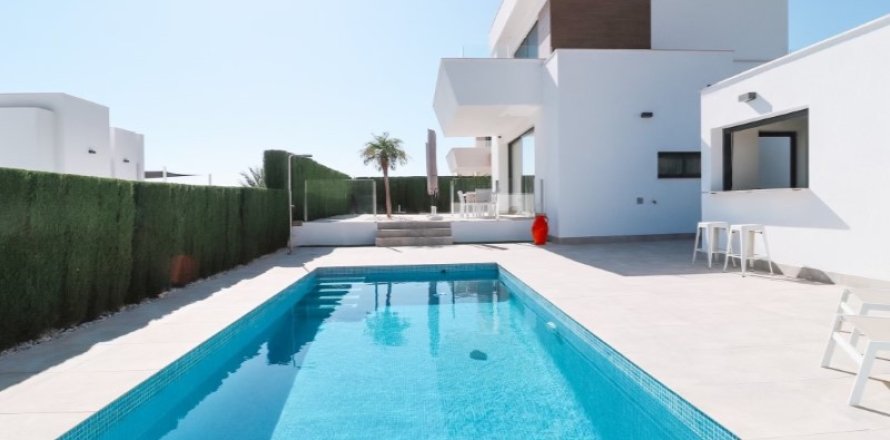 3 bedrooms Villa in Polop, Spain No. 110641