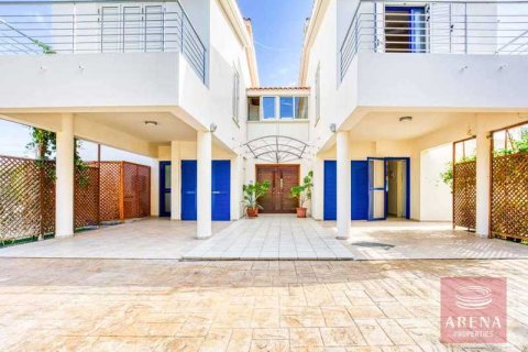 6 dormitorios Villa en Ayia Napa, Cyprus No. 63158 3