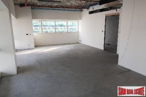 6 bedrooms Duplex in Bangkok, Thailand No. 95818 14