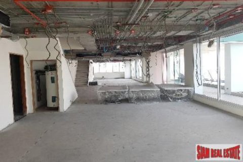 6 bedrooms Duplex in Bangkok, Thailand No. 95818 12