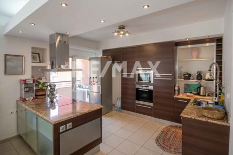 4 bedrooms Apartment in Volos, Greece No. 104646 5