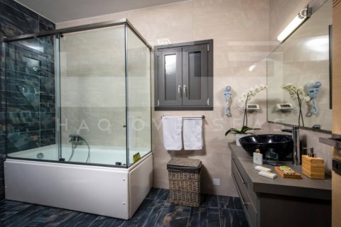 5 bedrooms Villa in Agios Nikolaos, Greece No. 24350 14