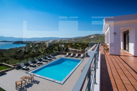 5 bedrooms Villa in Agios Nikolaos, Greece No. 24350 19